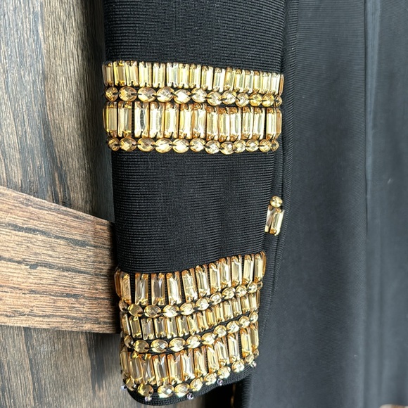 Custom Made Dress 🖤 with Gold Beading and a Fitted Stretch Black Fabric - Picture 6 of 7